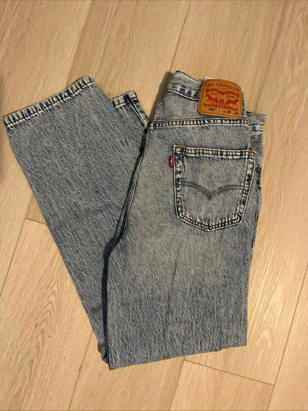 Levi's Men's Light Blue Straight Leg Jeans Size 29/30